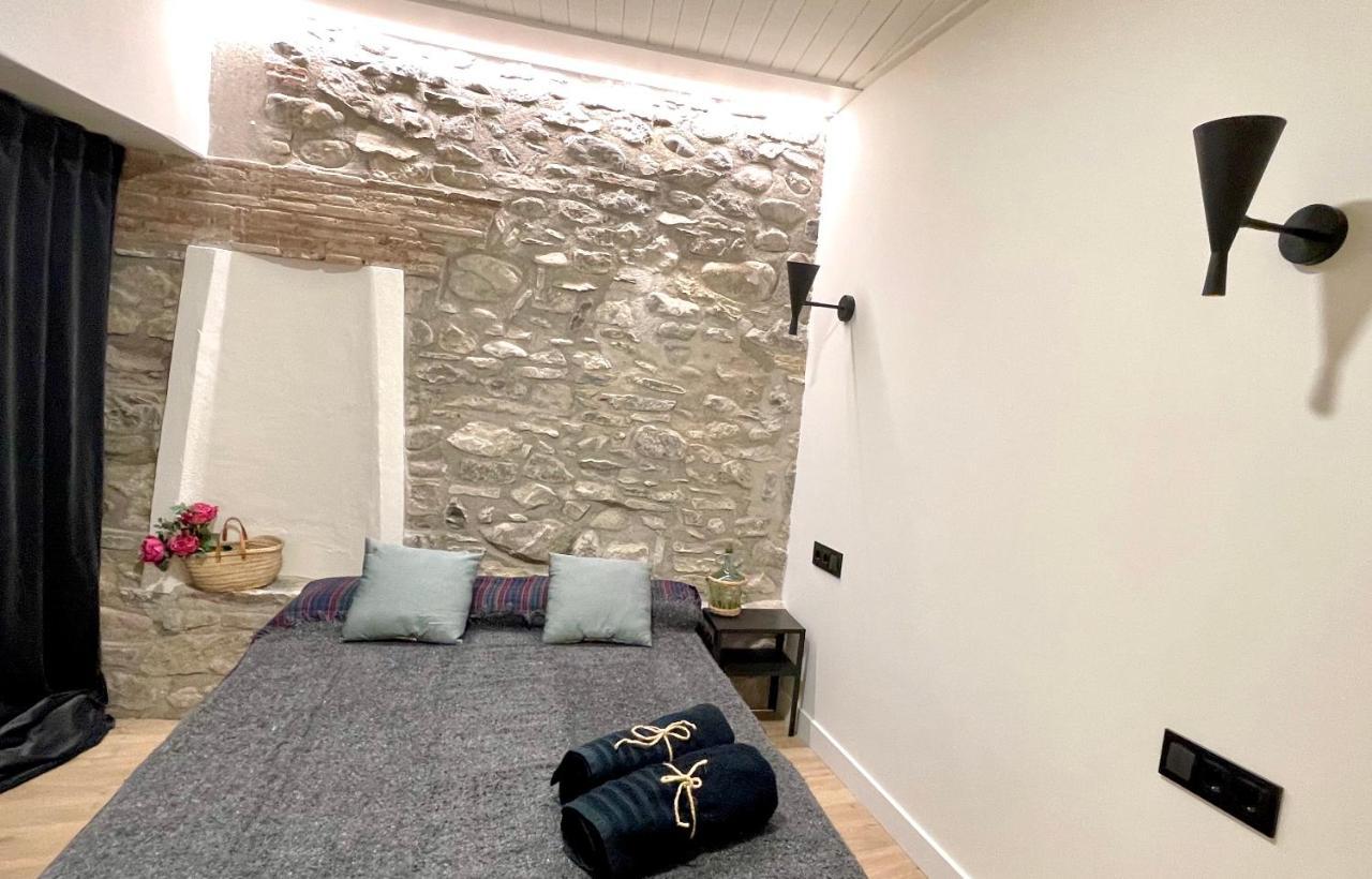 Apartamento Colgante Al Rio Con Vistas Al Puente 캄프로돈 외부 사진