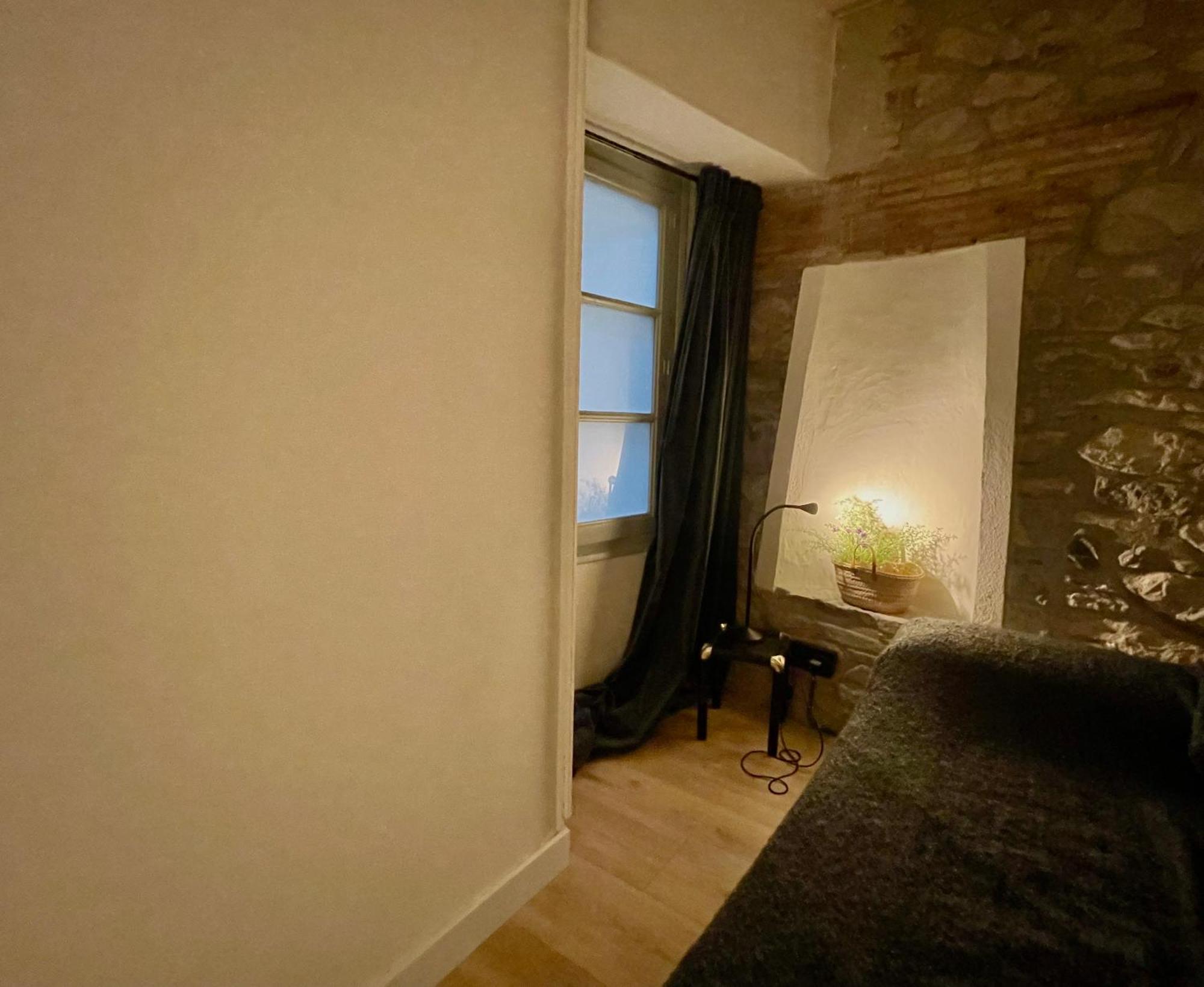 Apartamento Colgante Al Rio Con Vistas Al Puente 캄프로돈 외부 사진