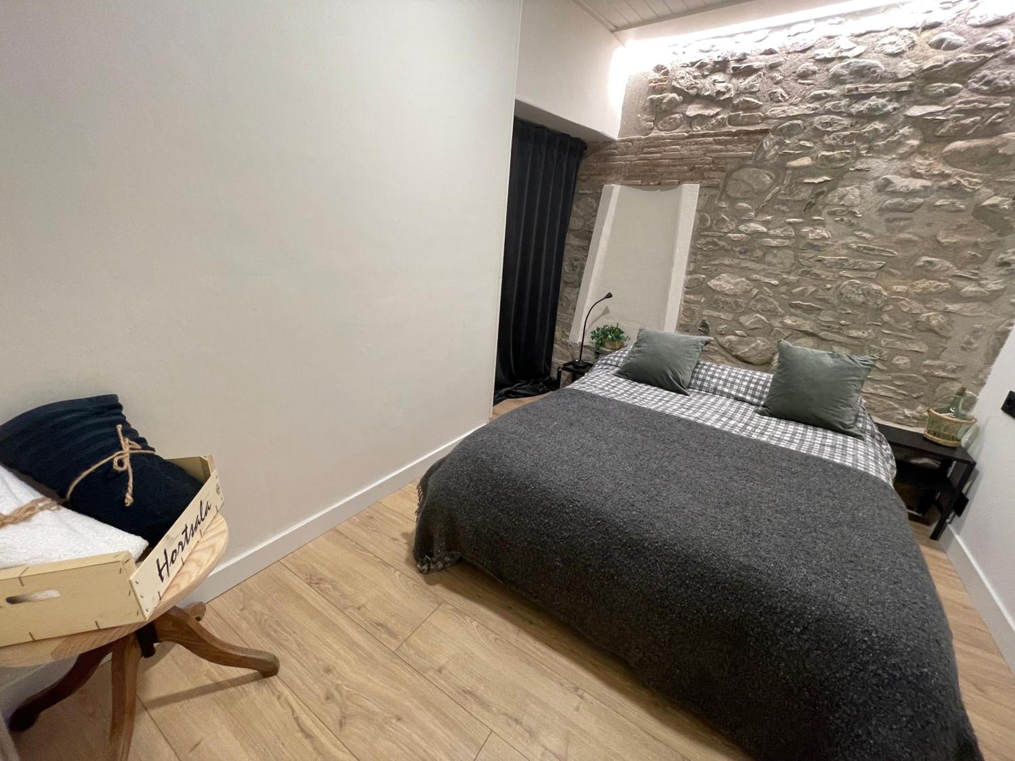 Apartamento Colgante Al Rio Con Vistas Al Puente 캄프로돈 외부 사진